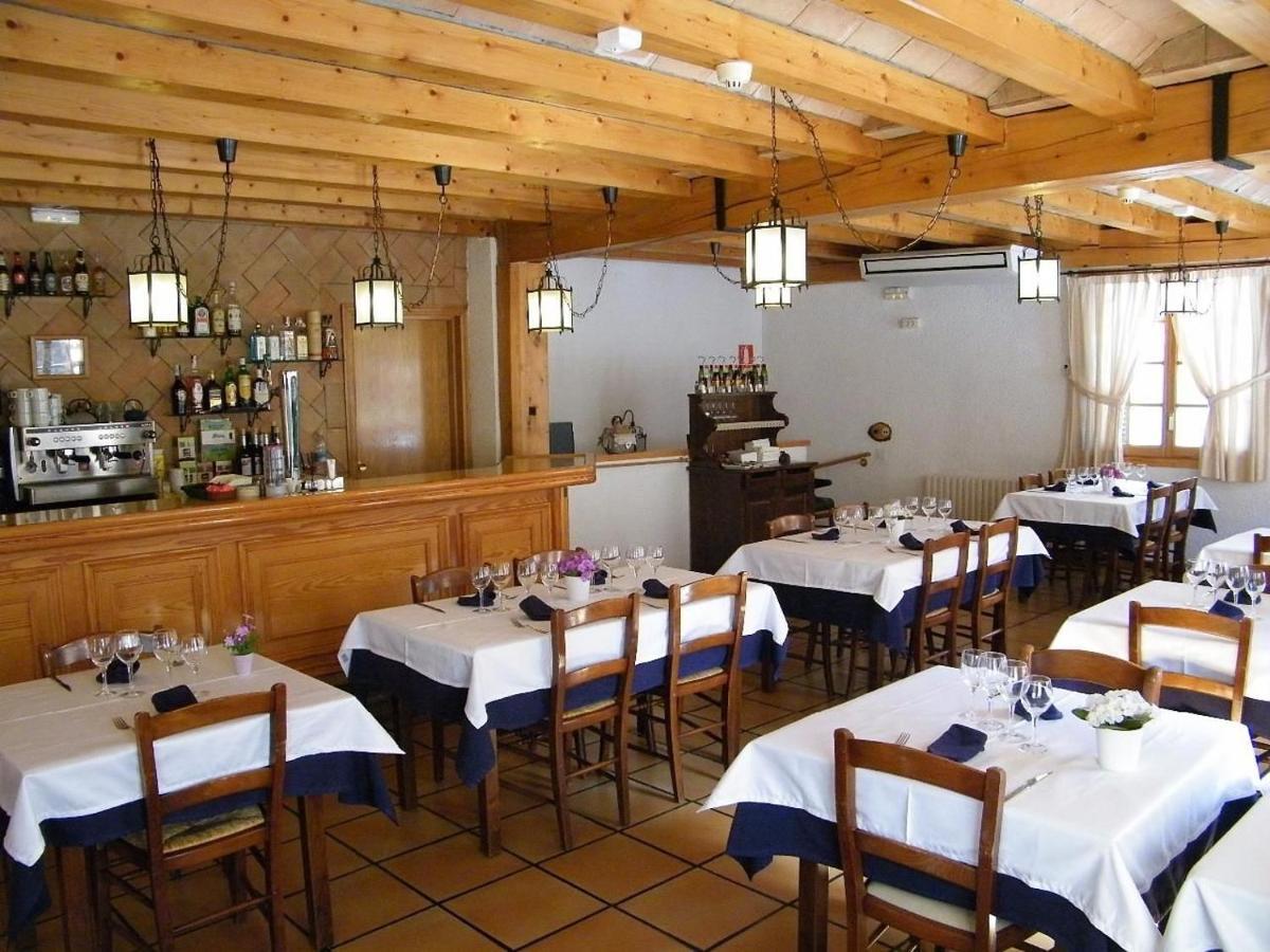 Hotel Lamoga Llavorsí Buitenkant foto